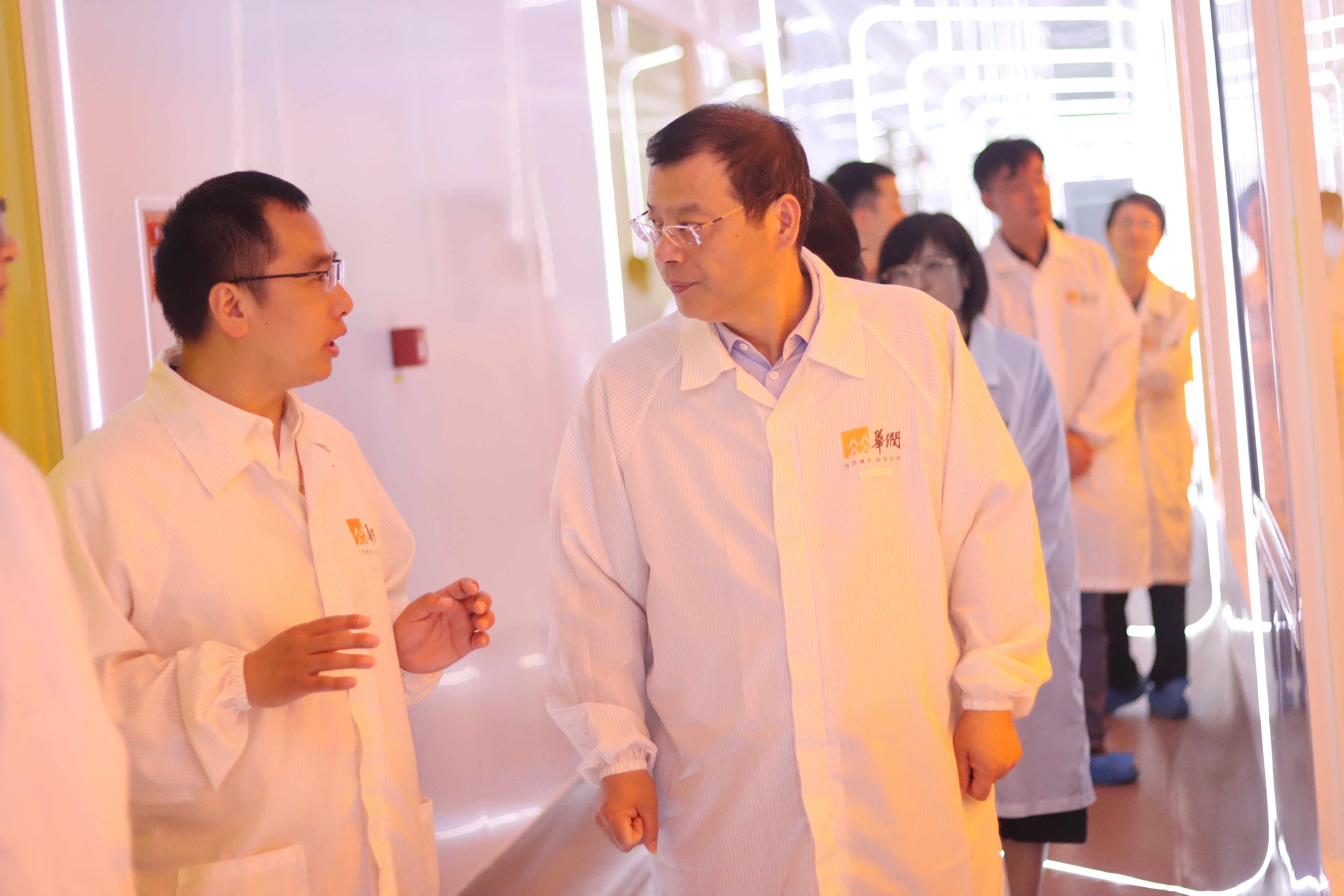 2-win��Ӯ���ʹٷ���վ����ȫ��ǿ�ܻ��ʦһ������8����12�����ʰ뵼�徧Բ������